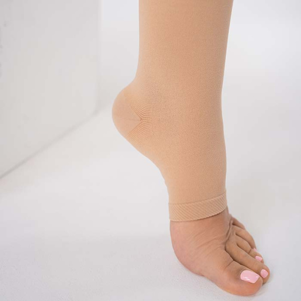 Гольфы компрессионные с открытым носком, класс компрессии 1, цвет бежевый ТК.910 Evolution ТК.910.11  Evolution