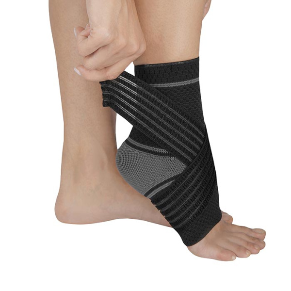 Бандаж компрессионный на голеностопный сустав со стяжкой Т-8683/3 Evolution Silver (Т.48.83) 